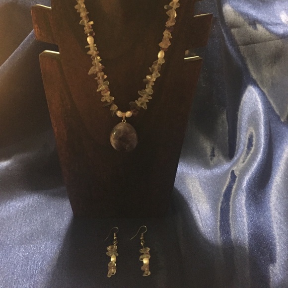 ⚡️One of a kind necklace & earrings set - Picture 1 of 8